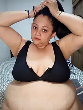 Snapshot of Nanna_160290 chatting on February 10, 8:57 pm Nanna 160290 online show from February 10, 8:57 pm