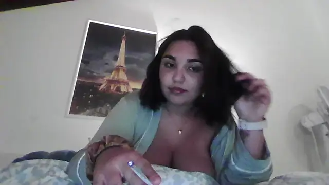 Snapshot of LadySophia03 chatting on November 27, 4:09 pm LadySophia03 online show from November 27, 4:09 pm