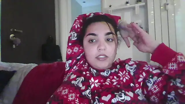 Snapshot of LadySophia03 chatting on January 9, 3:37 pm LadySophia03 online show from January 9, 3:37 pm