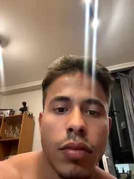 Snapshot of playboy_Alex chatting on October 23, 8:07 pm playboy Alex online show from October 23, 8:07 pm
