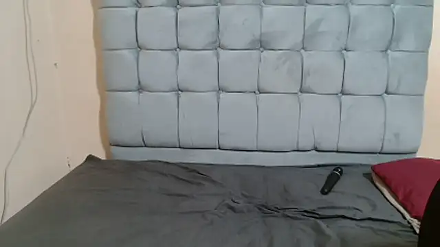 curveAss222 online show from December 2, 6:36 pm