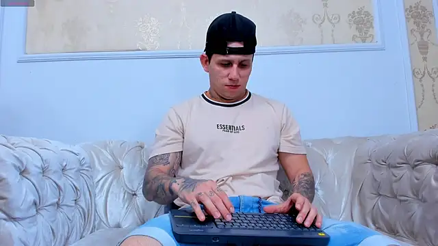 Scott Clark online show from December 16, 10:53 am