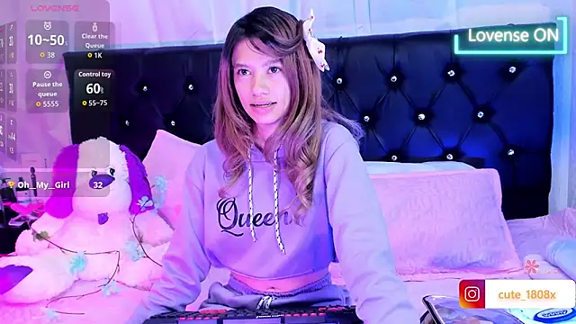 Snapshot of Sofiia_cute_ chatting on February 28, 12:22 am Sofiia cute online show from February 28, 12:22 am