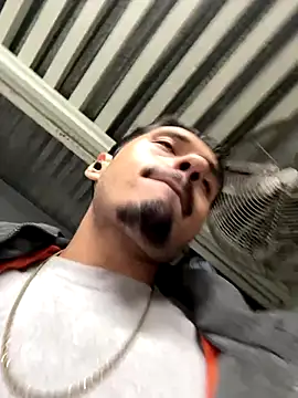 mrredcorn online show from November 24, 1:33 pm