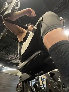 mrredcorn online show from April 20, 5:48 pm