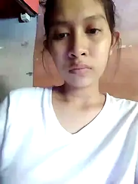 Snapshot of Sweet-Beerry chatting on February 26, 4:33 am Sweet-Beerry online show from February 26, 4:33 am