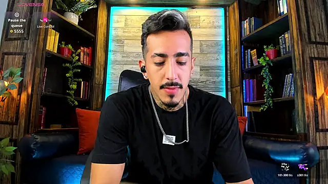 Donovan Desmond online show from March 28, 7:46 pm