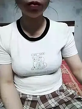 Mie rose online show from February 27, 1:55 pm