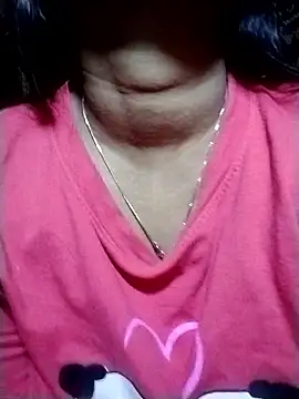 Snapshot of Hot-Hot chatting on January 12, 4:45 pm Hot-Hot online show from January 12, 4:45 pm