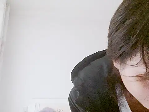 Snapshot of huihui520-- chatting on October 8, 8:34 am huihui520-- online show from October 8, 8:34 am