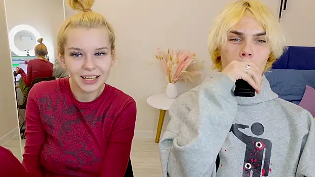 Bonnie And C1yde online show from September 28, 5:07 pm