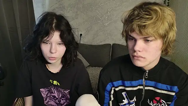 Bonnie And C1yde online show from March 30, 5:08 am