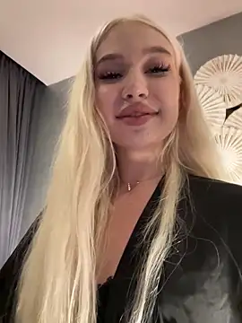 Snapshot of Kiss_Avrora_ chatting on October 30, 3:02 pm Kiss Avrora  online show from October 30, 3:02 pm