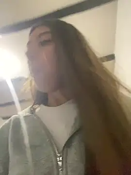 Sara-cooper2 online show from February 24, 2:31 am