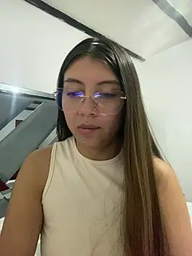 Sara-cooper2 online show from July 16, 1:11 am
