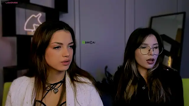 Snapshot of rose_style chatting on October 11, 7:12 pm rose style online show from October 11, 7:12 pm