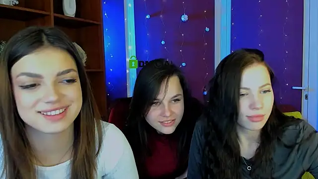 rose style online show from January 13, 2:33 pm