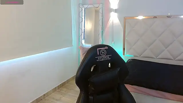 Chipi tay online show from February 7, 7:50 pm