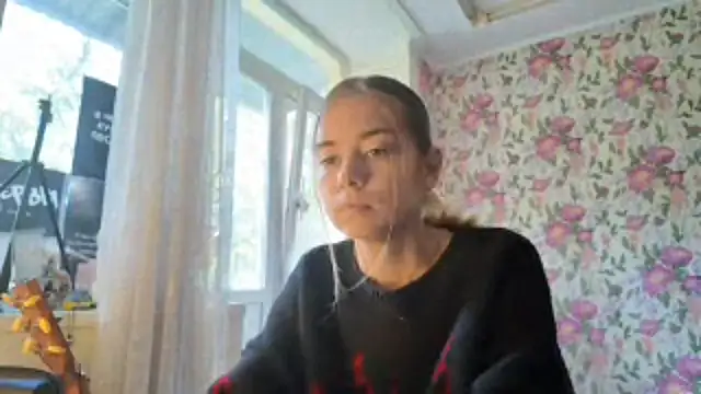 Witching Moon online show from September 23, 8:17 am