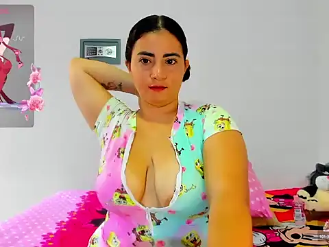 Eva dirtshow online show from October 1, 4:13 pm