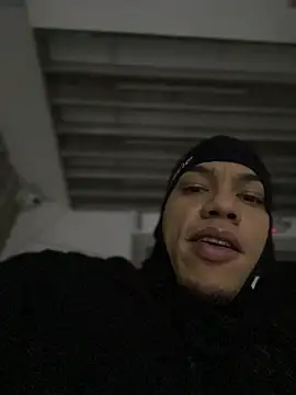 AlphaMasterXxx online show from November 7, 6:46 am