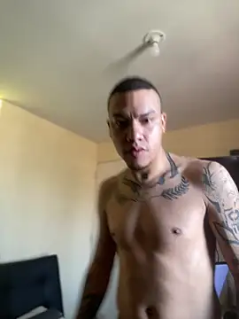 AlphaMasterXxx online show from January 17, 2:33 pm