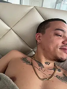 AlphaMasterXxx online show from May 24, 3:06 pm
