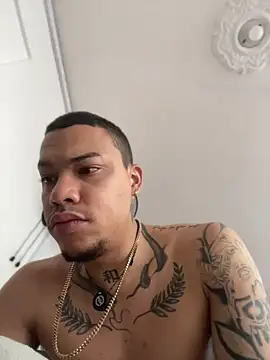 AlphaMasterXxx online show from May 27, 3:31 pm