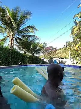 Snapshot of Morenocasado34liberal chatting on February 14, 8:05 pm Morenocasado34liberal online show from February 14, 8:05 pm