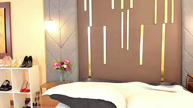 OliviGrace online show from October 29, 10:33 pm