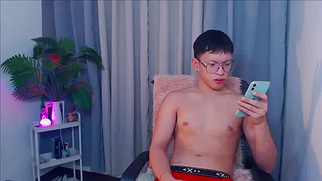 pinkcock froi2305 online show from September 21, 4:36 am