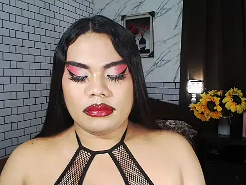 Snapshot of TSbrianaHugeCock chatting on October 1, 1:17 pm TSbrianaHugeCock online show from October 1, 1:17 pm