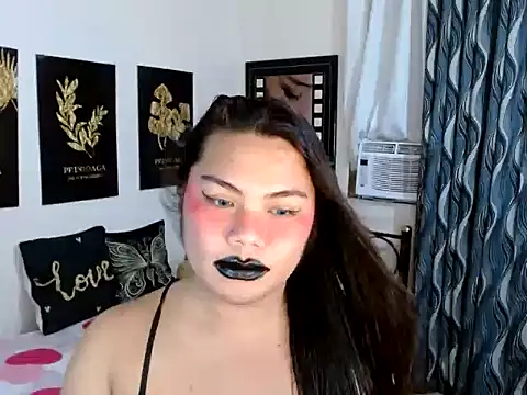 Snapshot of TSbrianaHugeCock chatting on January 6, 4:54 pm TSbrianaHugeCock online show from January 6, 4:54 pm