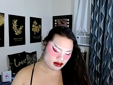 Snapshot of TSbrianaHugeCock chatting on January 16, 3:27 pm TSbrianaHugeCock online show from January 16, 3:27 pm