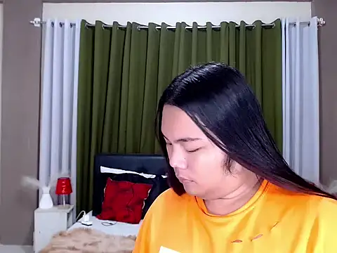 TSbrianaHugeCock online show from April 2, 11:52 am