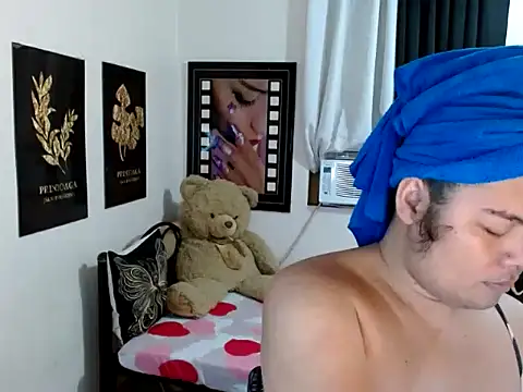 TSbrianaHugeCock online show from April 7, 2:06 pm