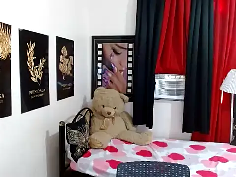 TSbrianaHugeCock online show from May 4, 1:45 am
