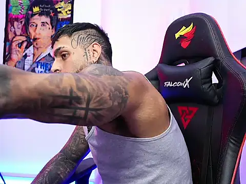 logan hugh8 online show from October 22, 3:51 am