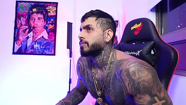 logan hugh8 online show from November 12, 4:57 am