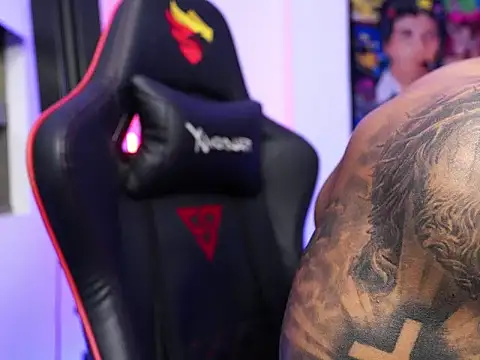 logan hugh8 online show from November 15, 3:37 am