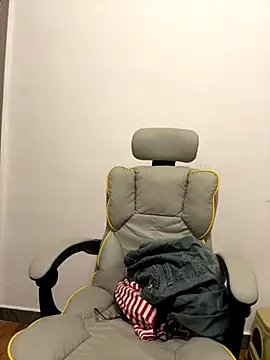 Snapshot of coco-o chatting on September 15, 1:11 pm coco-o online show from September 15, 1:11 pm