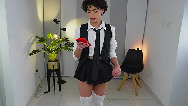 Snapshot of Timmyshy_ chatting on October 11, 10:30 pm Timmyshy  online show from October 11, 10:30 pm