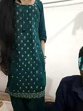 Snapshot of LOVE568 chatting on November 12, 2:50 pm LOVE568 online show from November 12, 2:50 pm