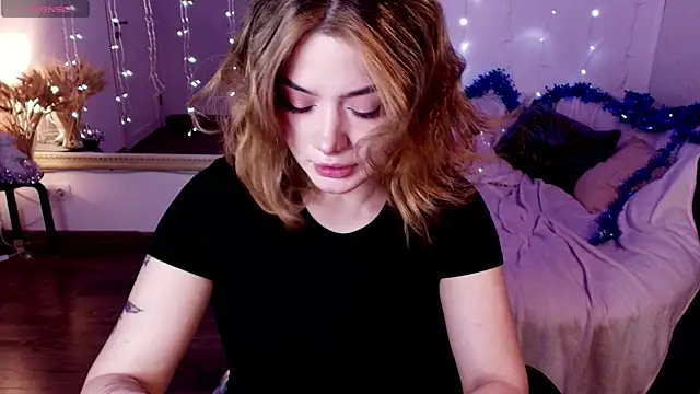 Dark Moni online show from December 14, 2:50 am