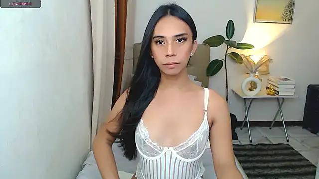 scarlet smith7 online show from July 6, 1:35 am