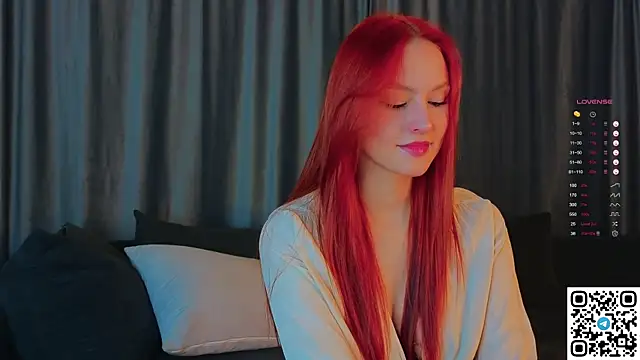 GildedKitten online show from October 2, 5:53 pm