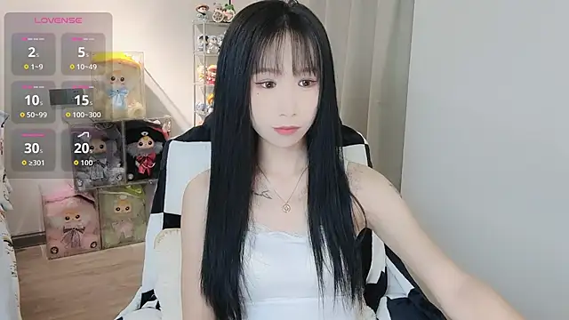 Snapshot of M-OTT_ chatting on December 5, 2:47 pm M-OTT online show from December 5, 2:47 pm