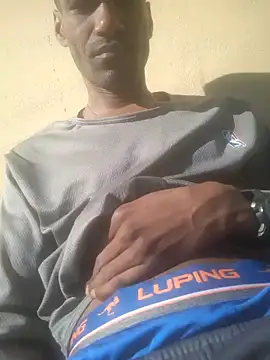 negrobrazil92 online show from July 16, 12:22 pm