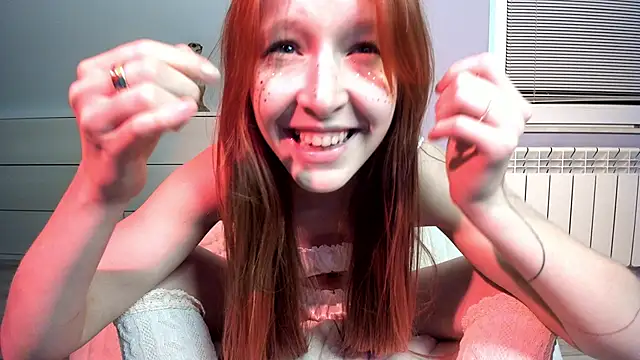 FoxieKiss online show from November 2, 4:20 pm