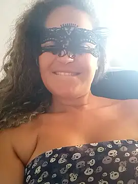 Snapshot of RaphinhaSanches chatting on January 7, 12:07 pm RaphinhaSanches online show from January 7, 12:07 pm